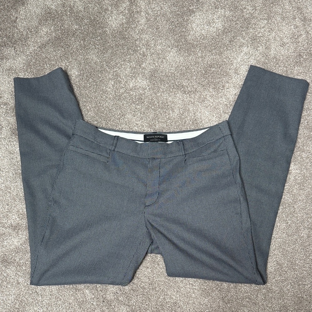 Banana republic Sloan curvy fit size 4 black-and-white mini check pants